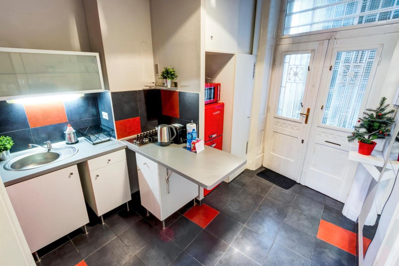 S3 Soerhaz Apartment Budapest Bagian luar foto